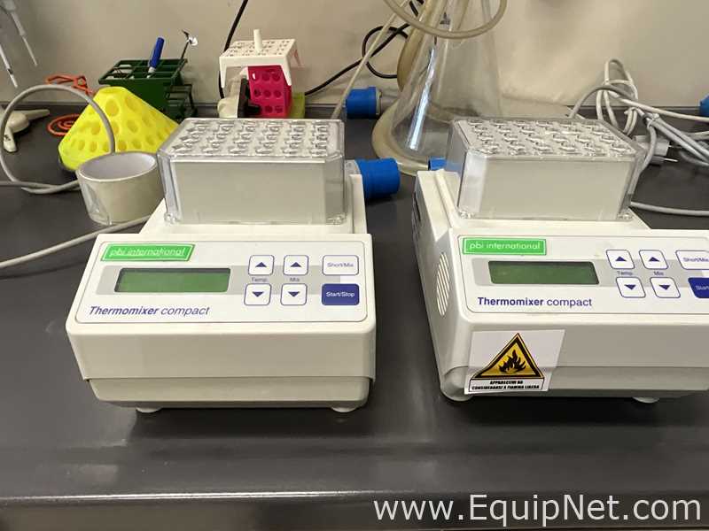lote de  2 Misturador para Laboratórios Eppendorf Thermomixer Compact