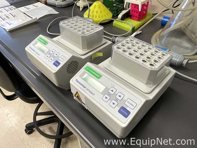 lote de  2 Misturador para Laboratórios Eppendorf Thermomixer Compact