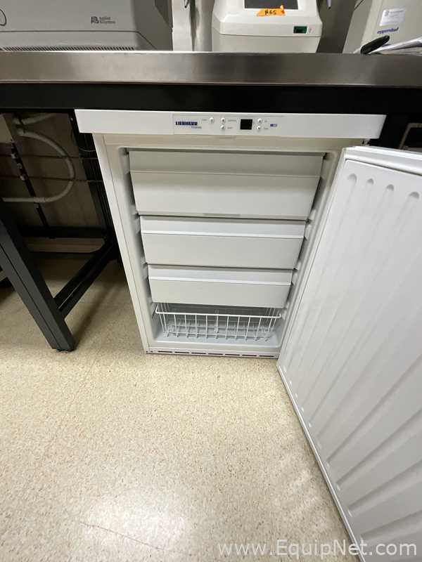 Freezer Liebherr .  143 Litros