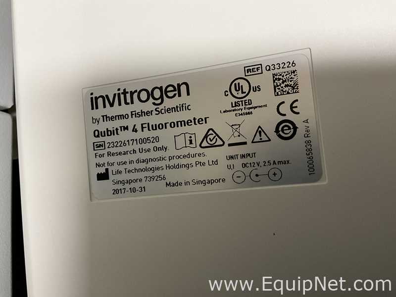 Thermo Fisher Scientific Invitrogen Qubit 4 Fluorometer