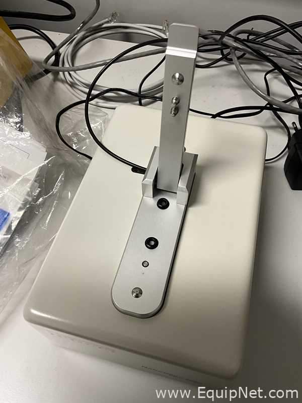 Thermo Scientific NanoDrop 1000 UV/VIS Spectrophotometer