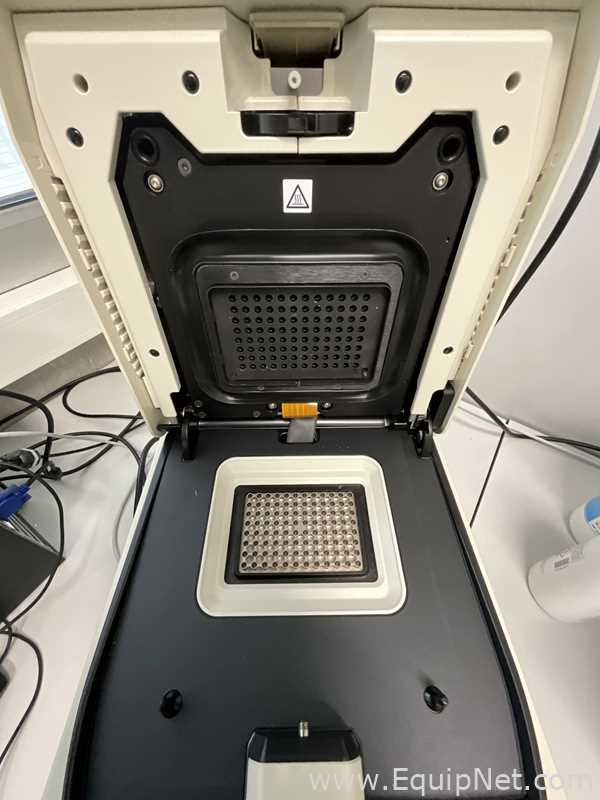 PCR e Termociclador Bio Rad C1000 Touch 