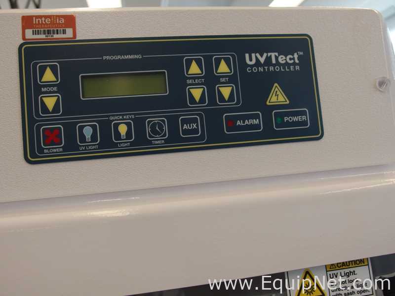 Air Clean Systems 600 PCR Workstation