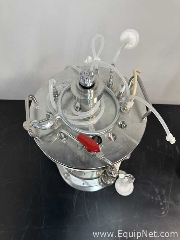 New Brunswick BioFlo 310 Bioreactor