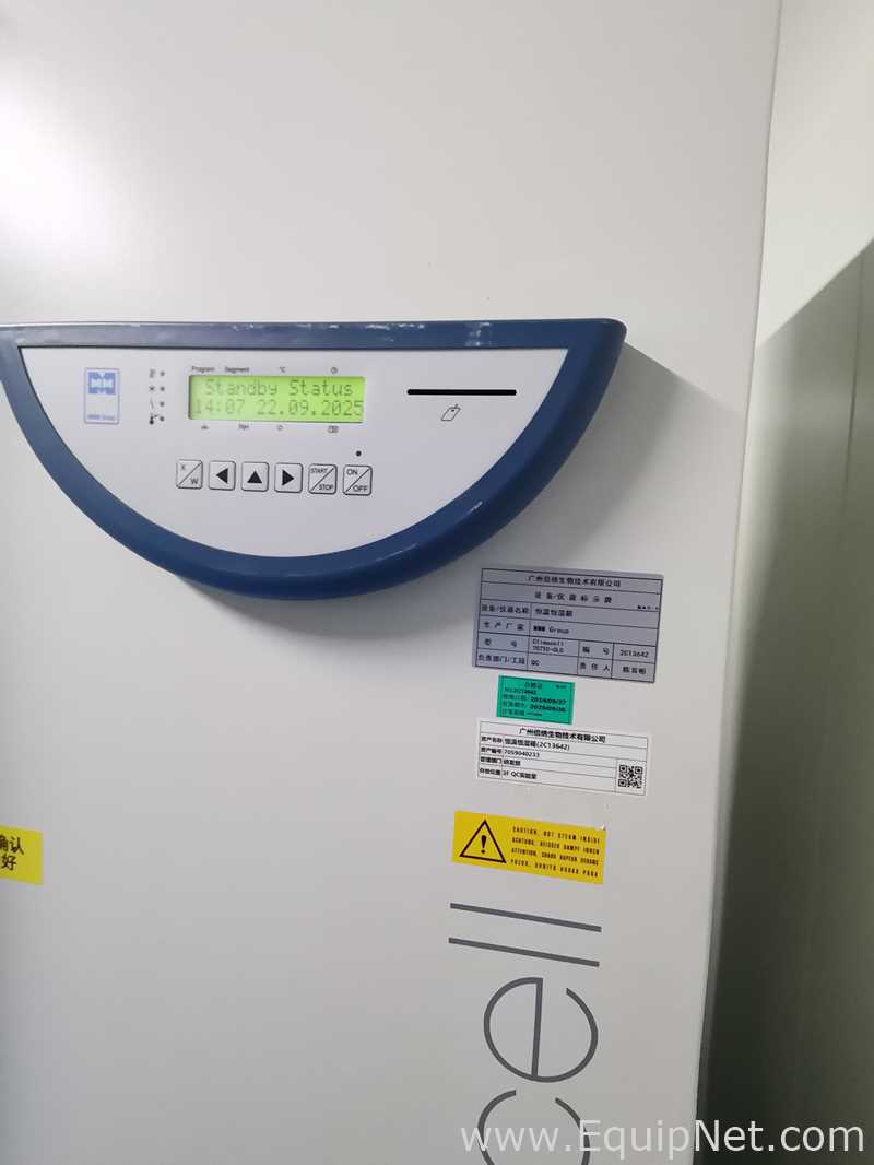MMM Medcenter Climacell 707TC-GLC Constant Temperature and Humidity Chamber- 281