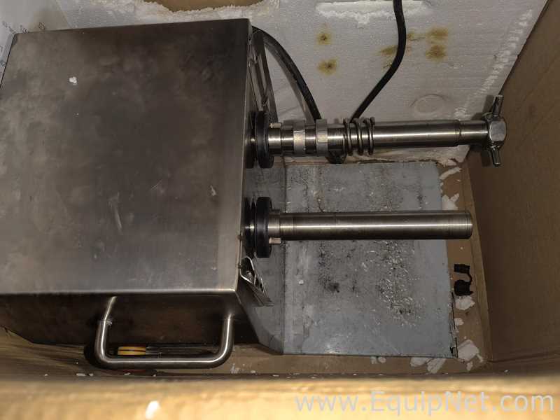 Guangdong Xinfeng Fan QA Microtome - 390