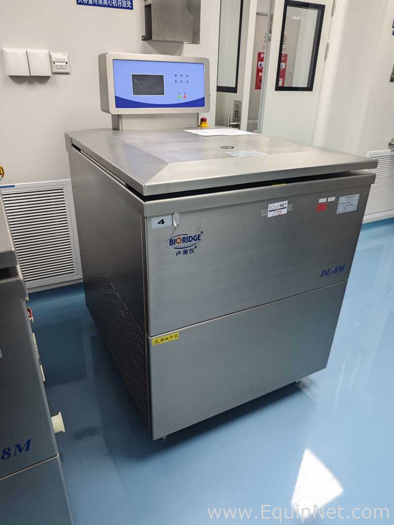 Shanghai Luxiangyi Centrifuge Instrument Co., Ltd. DL-8M High Capacity Centrifuge Machine
