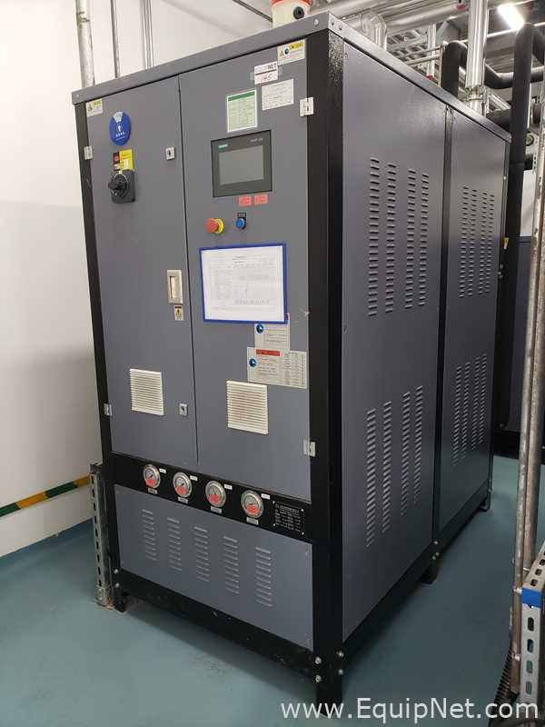 Shanghai Zhusong Machinery Co., Ltd. ZCH-12WDM-12K Thermal Chiller Unit