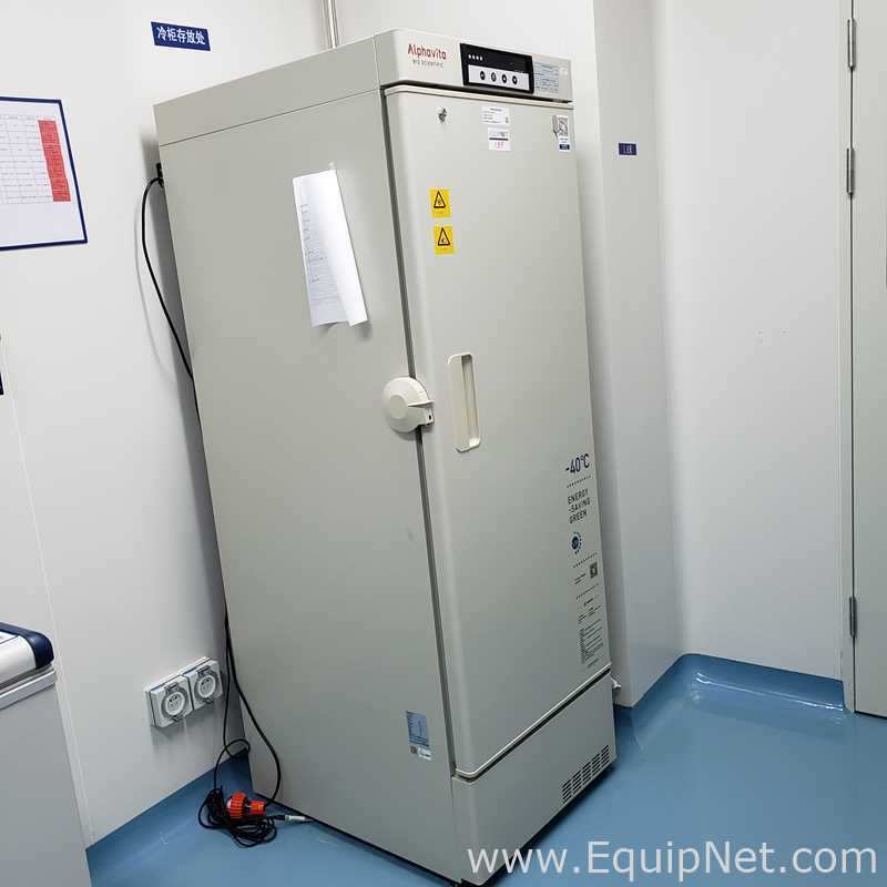 Congelador Alphavita MDF-U349VH