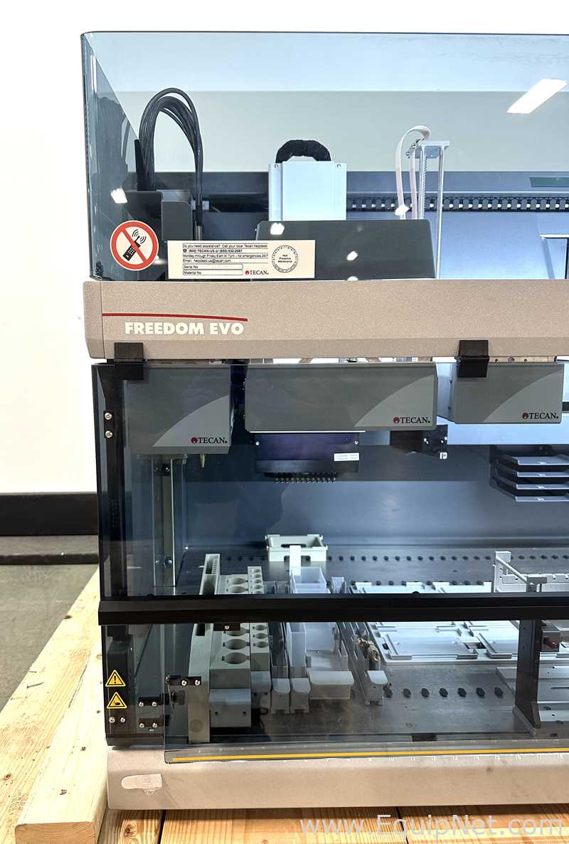 Manipulador de Líquidos Tecan Freedom EVO-2 200 Base