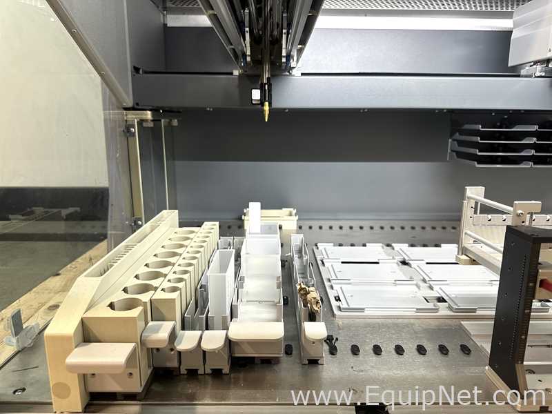 Manipulador de Líquidos Tecan Freedom EVO-2 200 Base