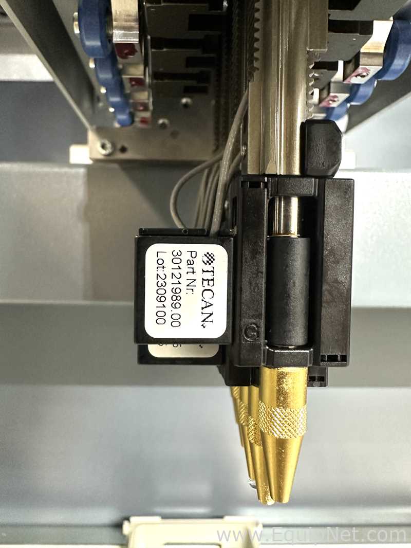 Manipulador de Líquidos Tecan Freedom EVO-2 200 Base
