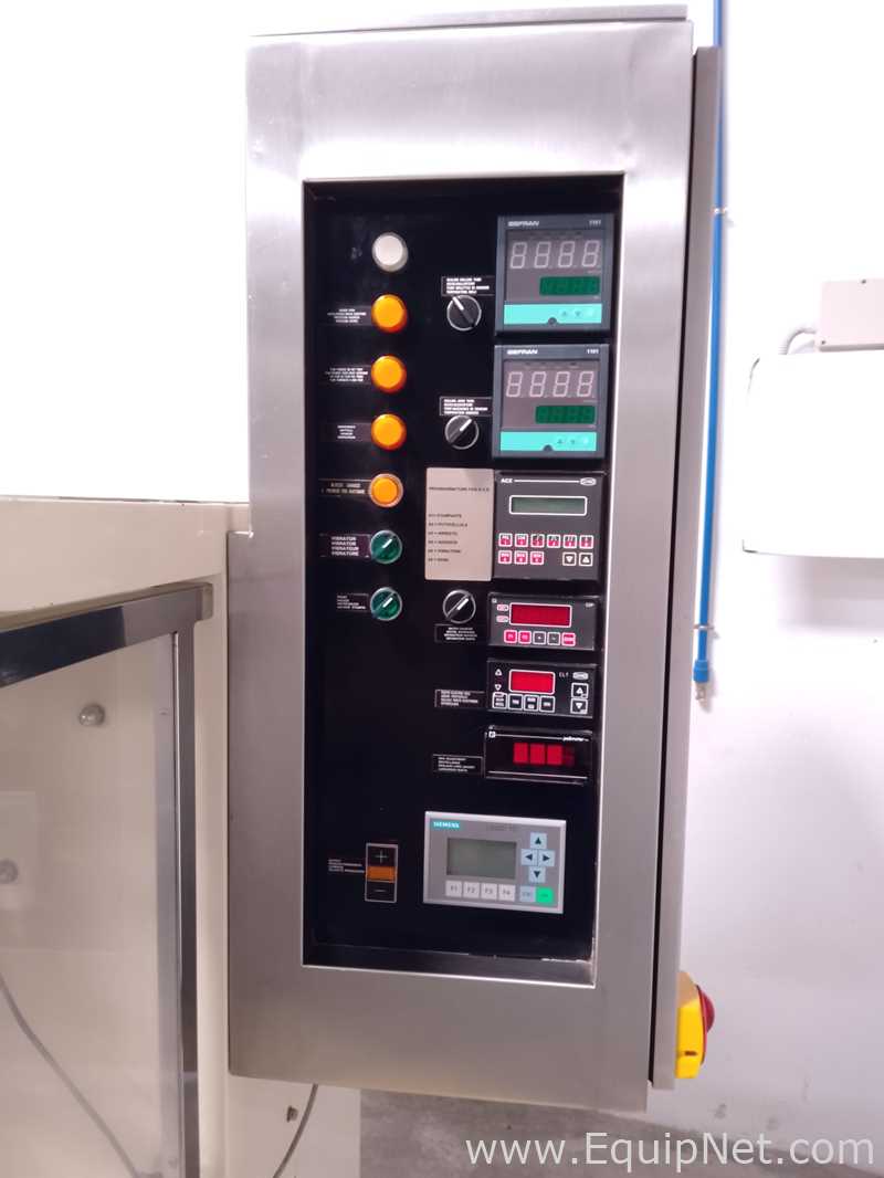 Máquina Vertical Formadora, Llenadora y Selladora  Universal Pack VBU