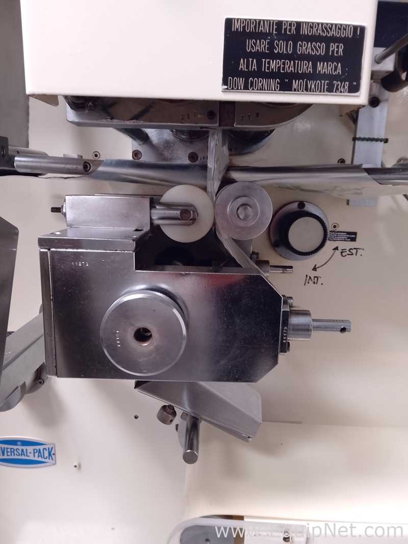 Máquina Vertical Formadora, Llenadora y Selladora  Universal Pack VBU