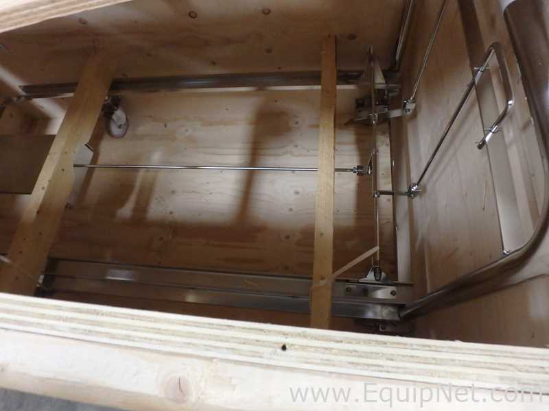 Autoclave Horizontal Steris Finn Aqua 9912-N-B-BPS-AB. Sem Uso