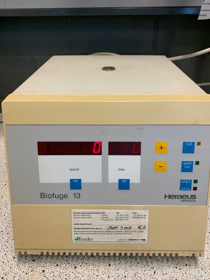 Centrífuga para laboratorio Heraeus Biofuge 13
