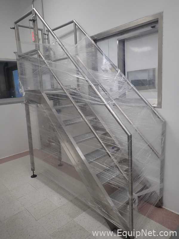 Escalera De 7 Niveles De Acero Inoxidable