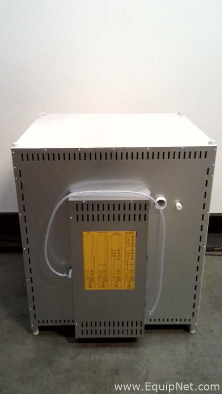 Incubadora Thermo Scientific HERAcell 240i