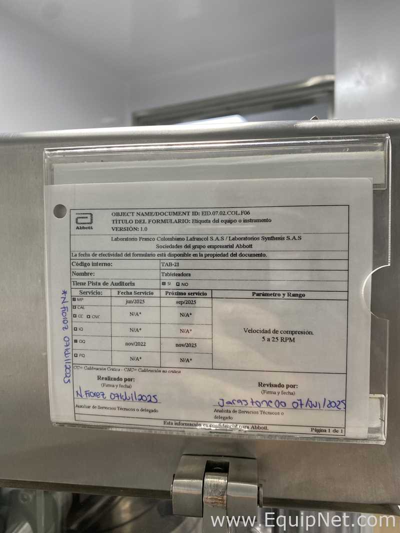 Tableteadora De 8 Posiciones Rimek Mini-II DL SF