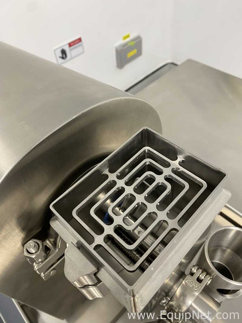 Sistema Extrusor De Doble Tornillo Thermo Scientific Pharma 11 Con Molino Granulador
