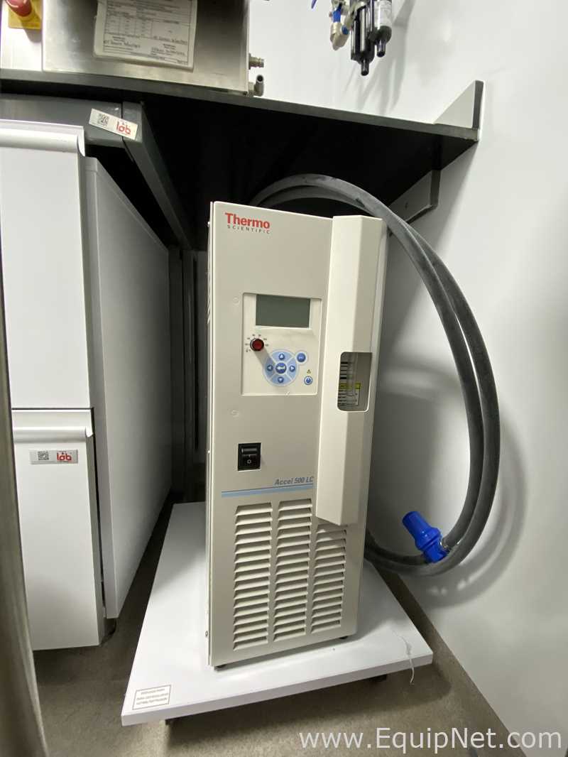 Sistema Extrusor De Doble Tornillo Thermo Scientific Pharma 11 Con Molino Granulador
