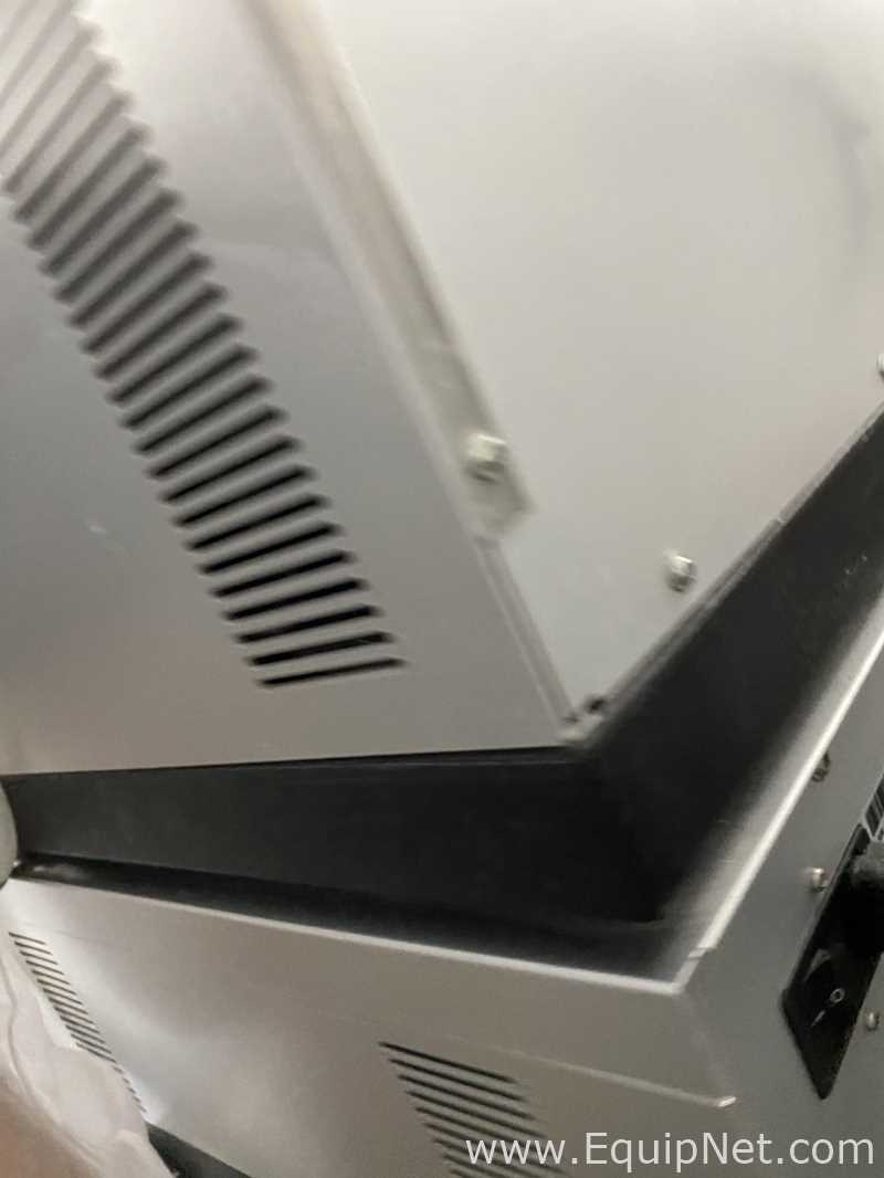 UHPLC Thermo Scientific UltiMate 3000 Con Automuestrador RS y Detectores Tipo DA, WL y CA