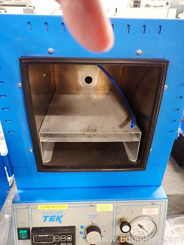 Cascade TEK TVO 1 Vacuum Oven