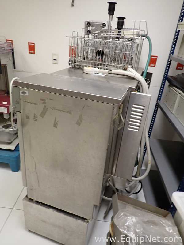 Lavadora e Secador de Vidraria Miele G 7883 CD