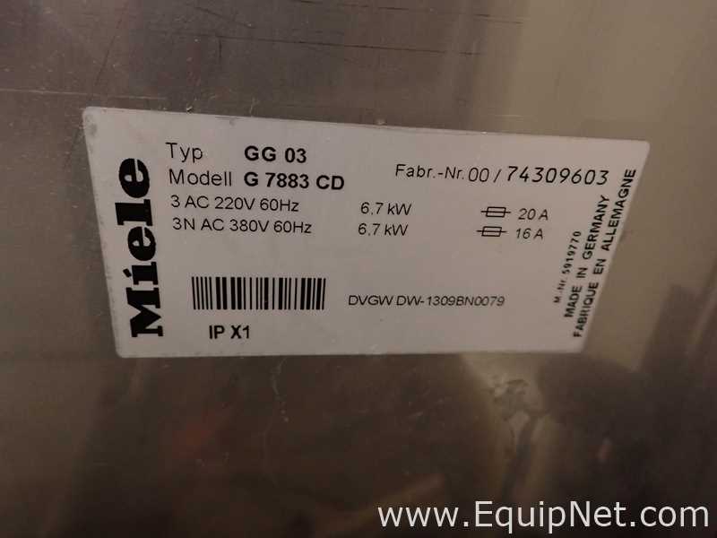Lavadora e Secador de Vidraria Miele G 7883 CD