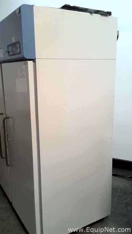 Thermo Fisher Scientific REL5004A Revco Double Solid Door Refrigerator