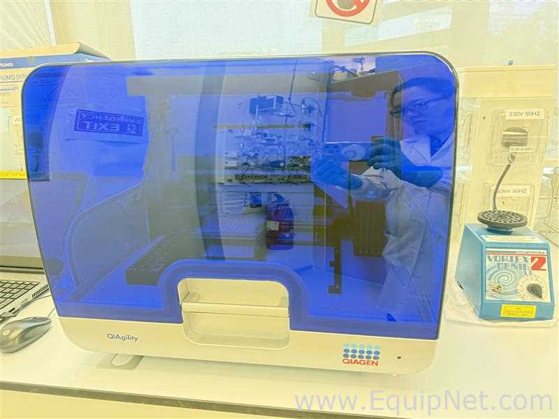 Qiagen 002205 QIAquant Real-Time PCR System