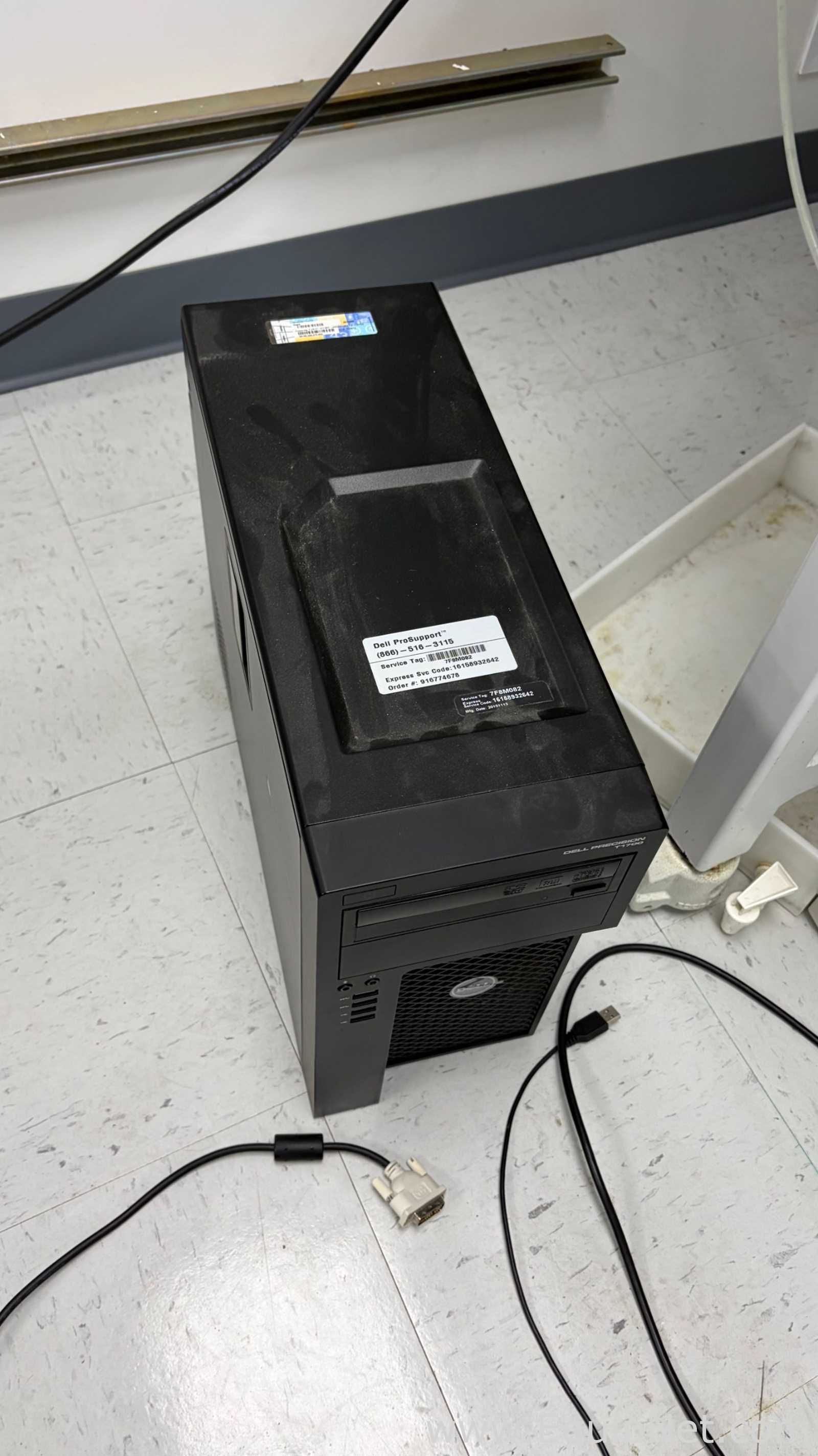 Shimadzu LCMS-8060 Triple Quadrupole Liquid Chromatograph Mass Spectrometer with Nexera X2 UHPLC