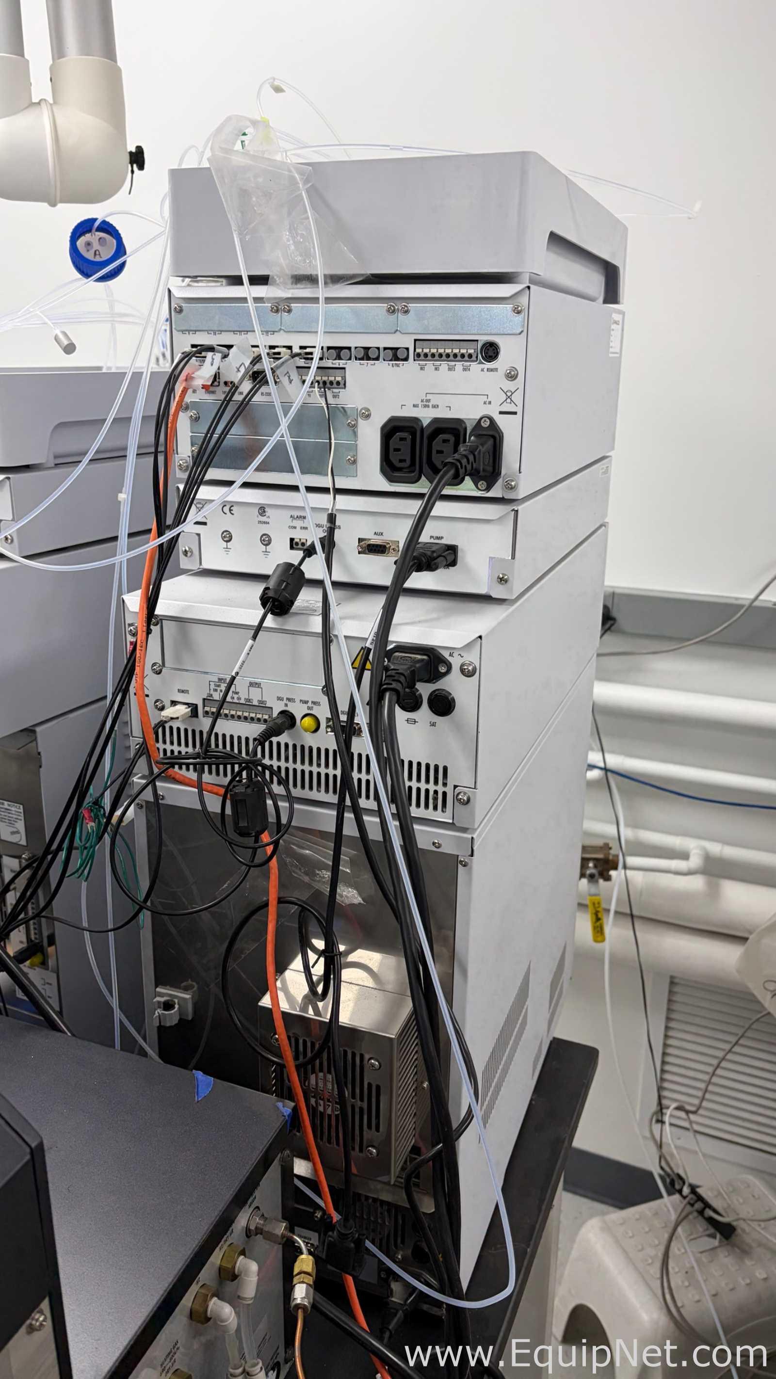 Shimadzu LCMS-8060 Triple Quadrupole Liquid Chromatograph Mass Spectrometer with Nexera X2 UHPLC