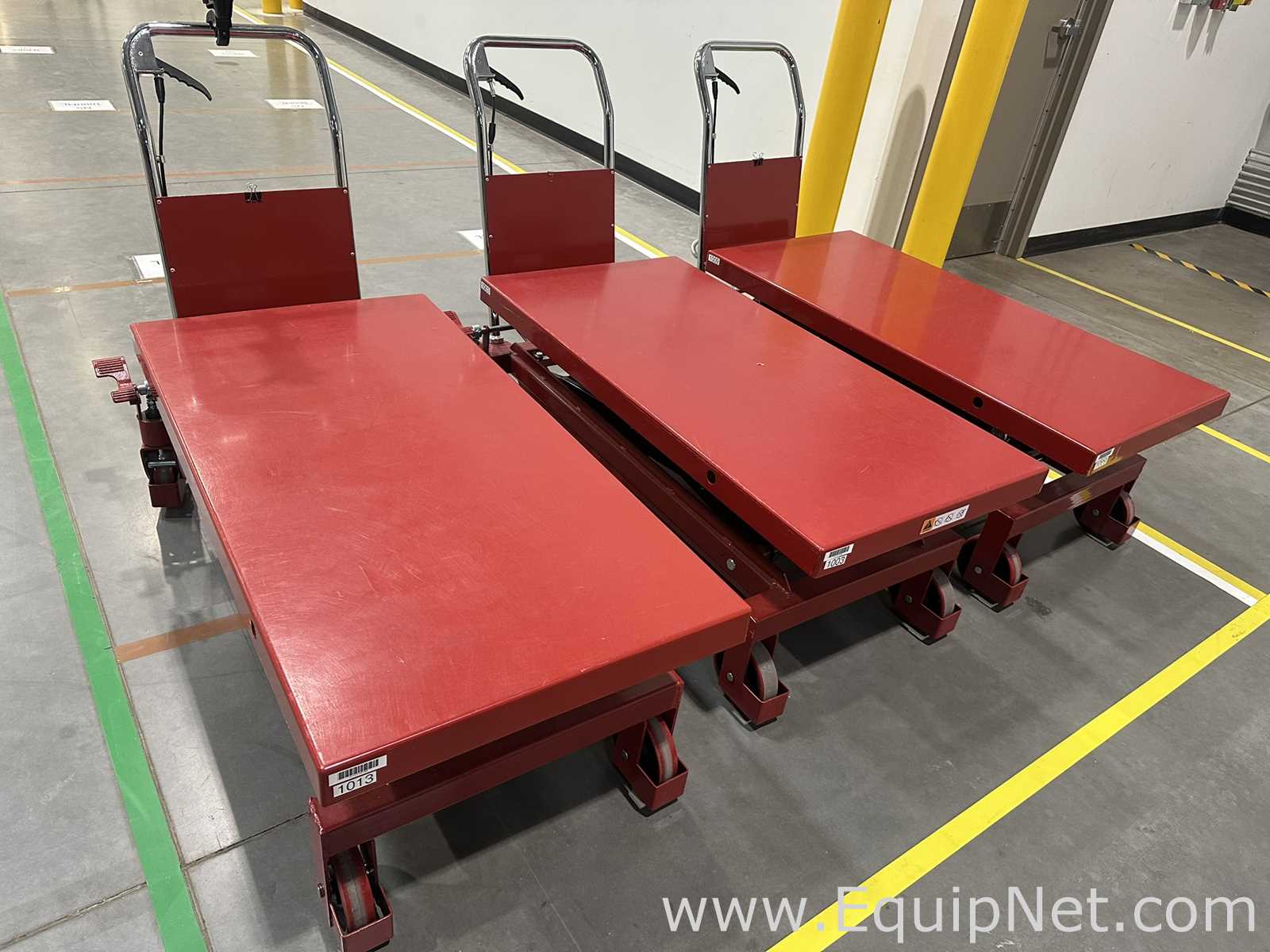 Línea de Lote de 3 Elevador Uline H-8152