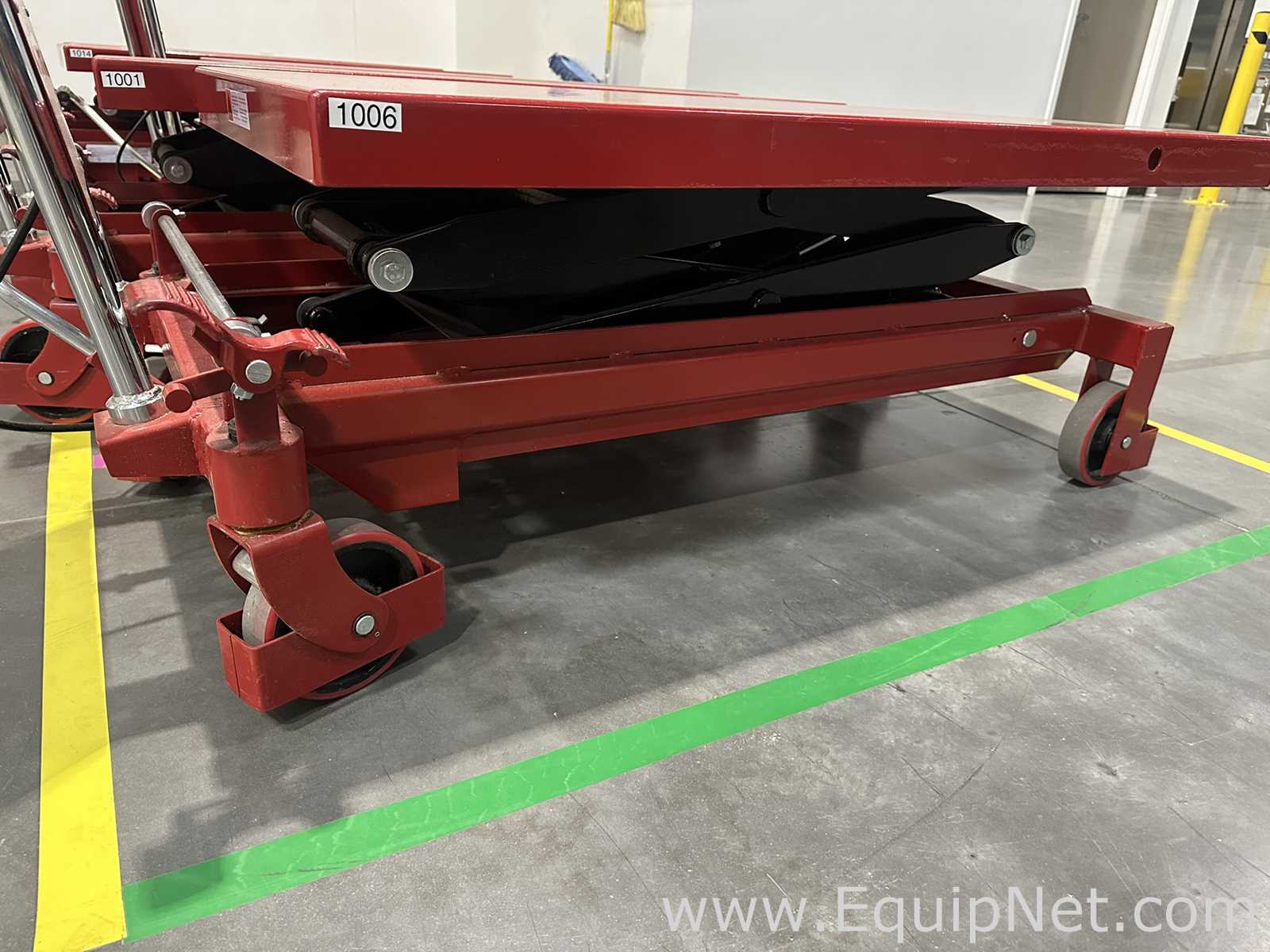 Línea de Lote de 5 Elevador Uline H-8152