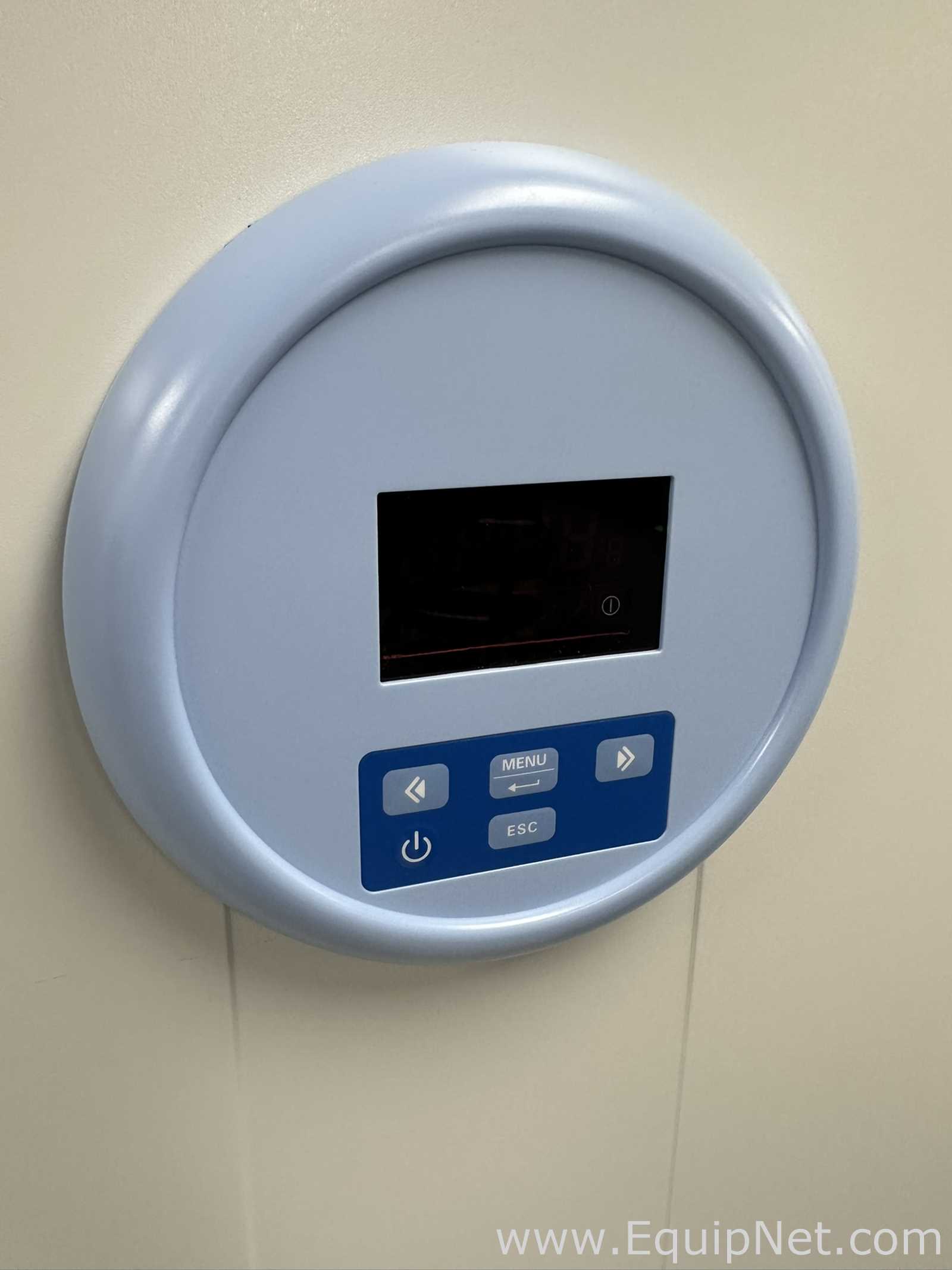 Incubadora VWR Scientific 89511-430 Incubator F Air 13.4CF