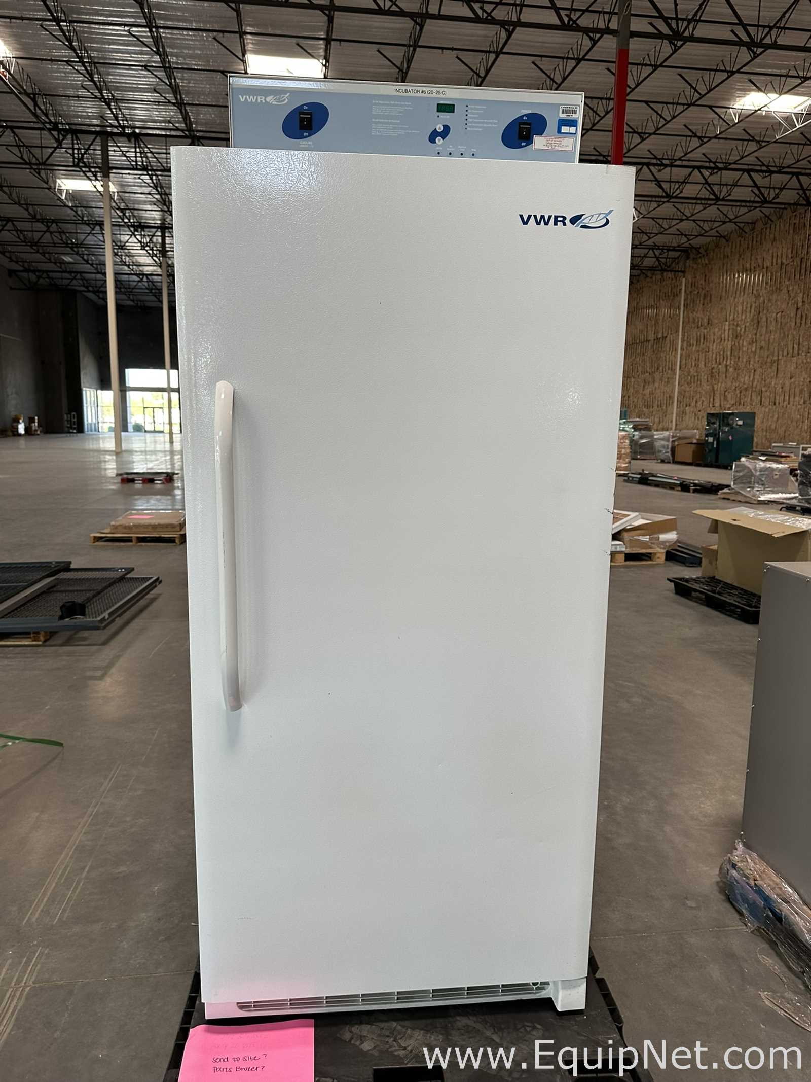 Thermo Scientific 3733A Refrigerated Incubator