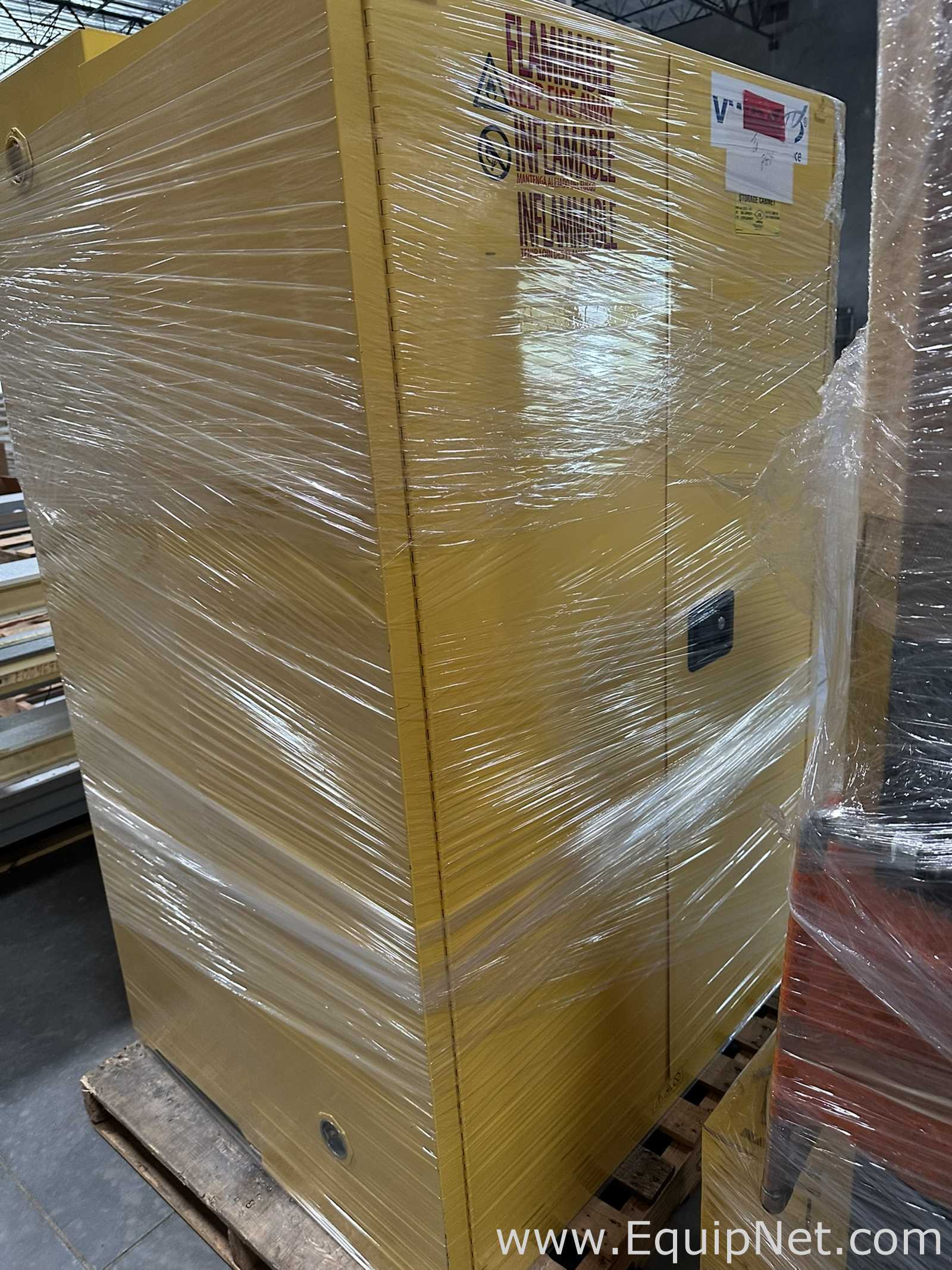 Eagle Manufacturing 1947 45 Gallon Flammable Safety Storage Cabinet