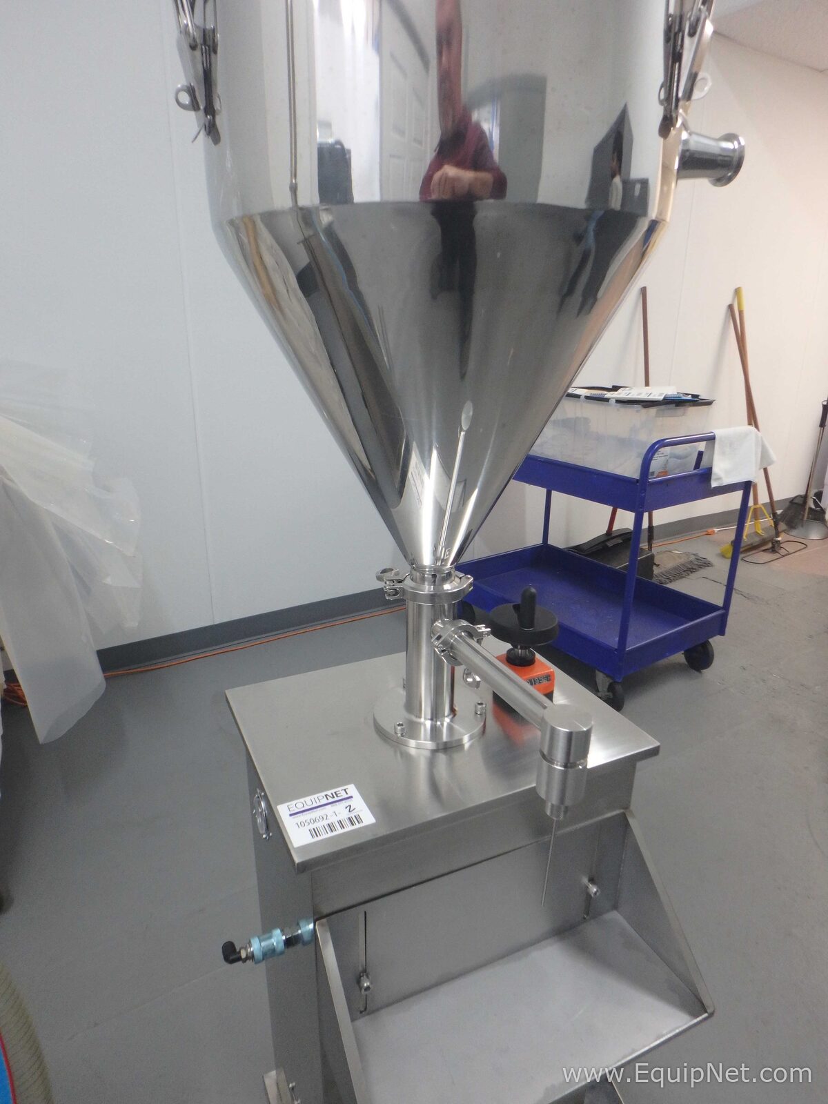 Guangzhou Lianmeng Machinery Equipment Co LM GT 150ML Manual Filler