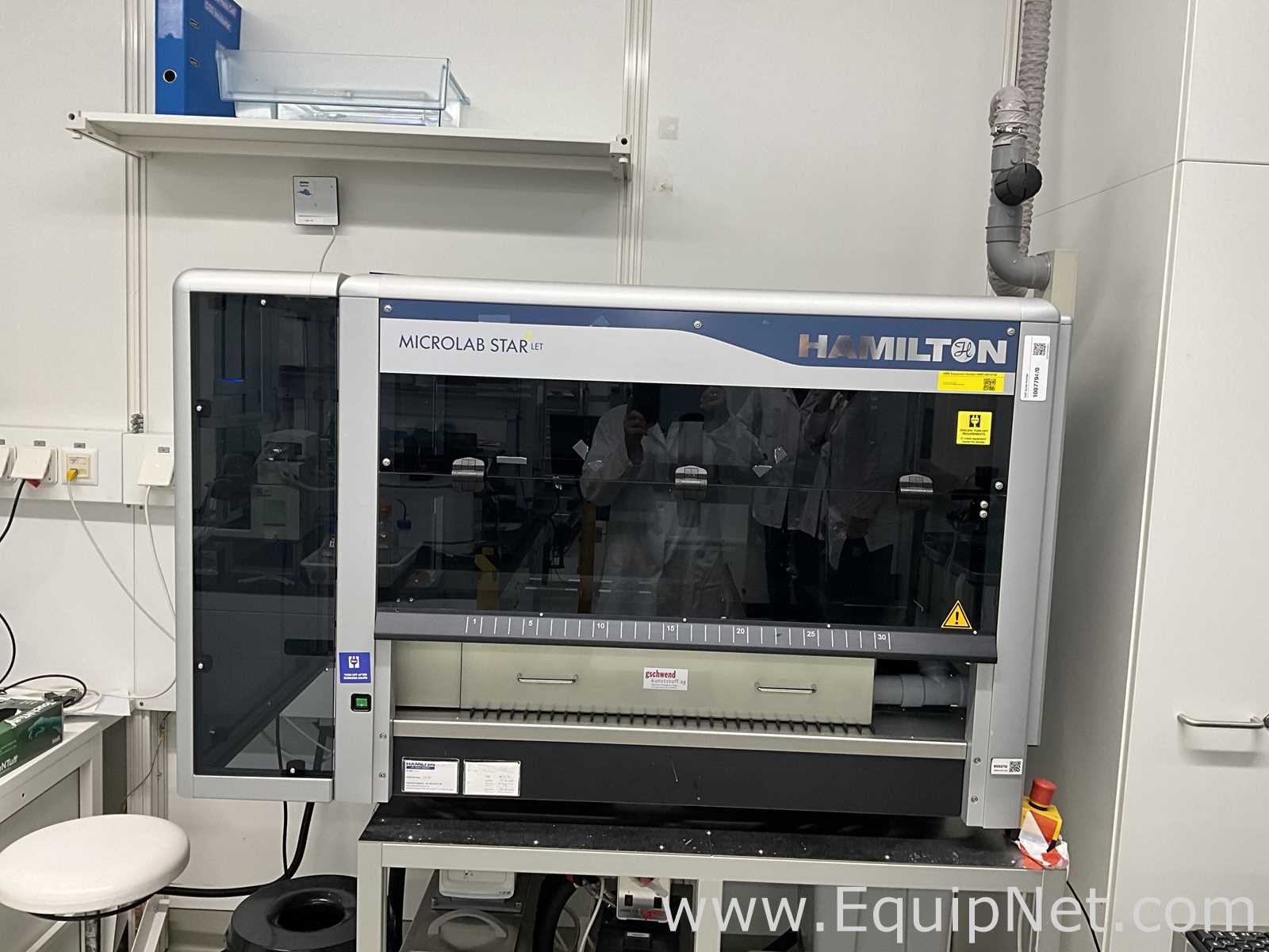 Manipulador de Líquidos Hamilton Company Microlab Starlet