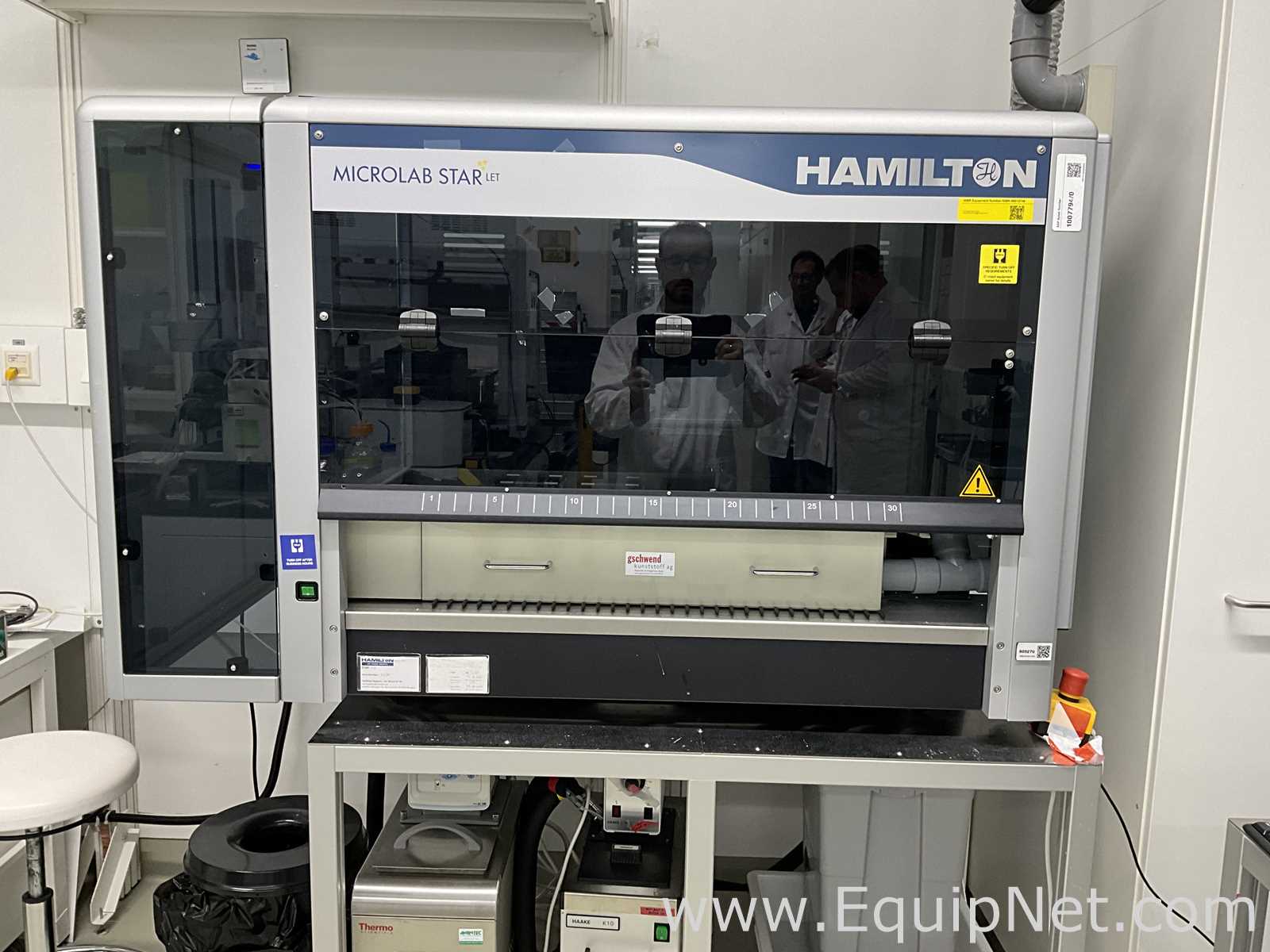 Manipulador de Líquidos Hamilton Company Microlab Starlet