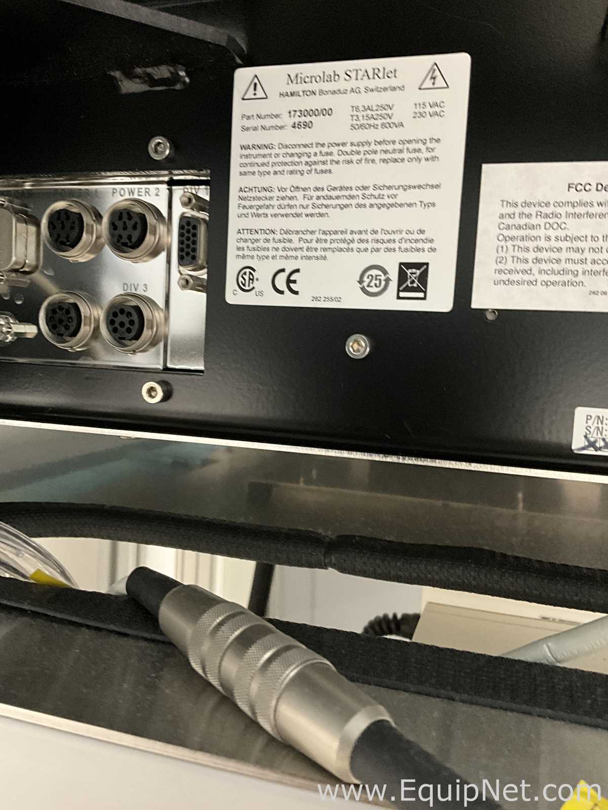Manipulador de Líquidos Hamilton Company Microlab Starlet