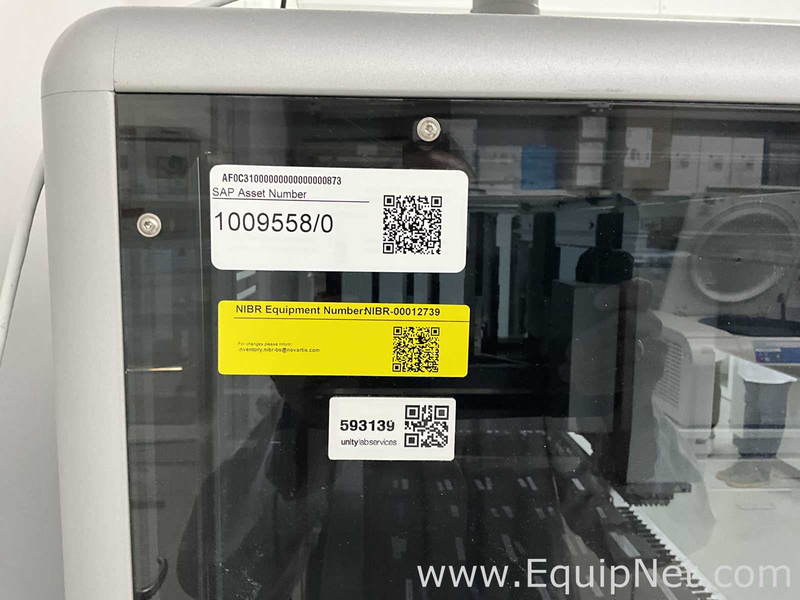 Hamilton Microlab STARplus Liquid Handler