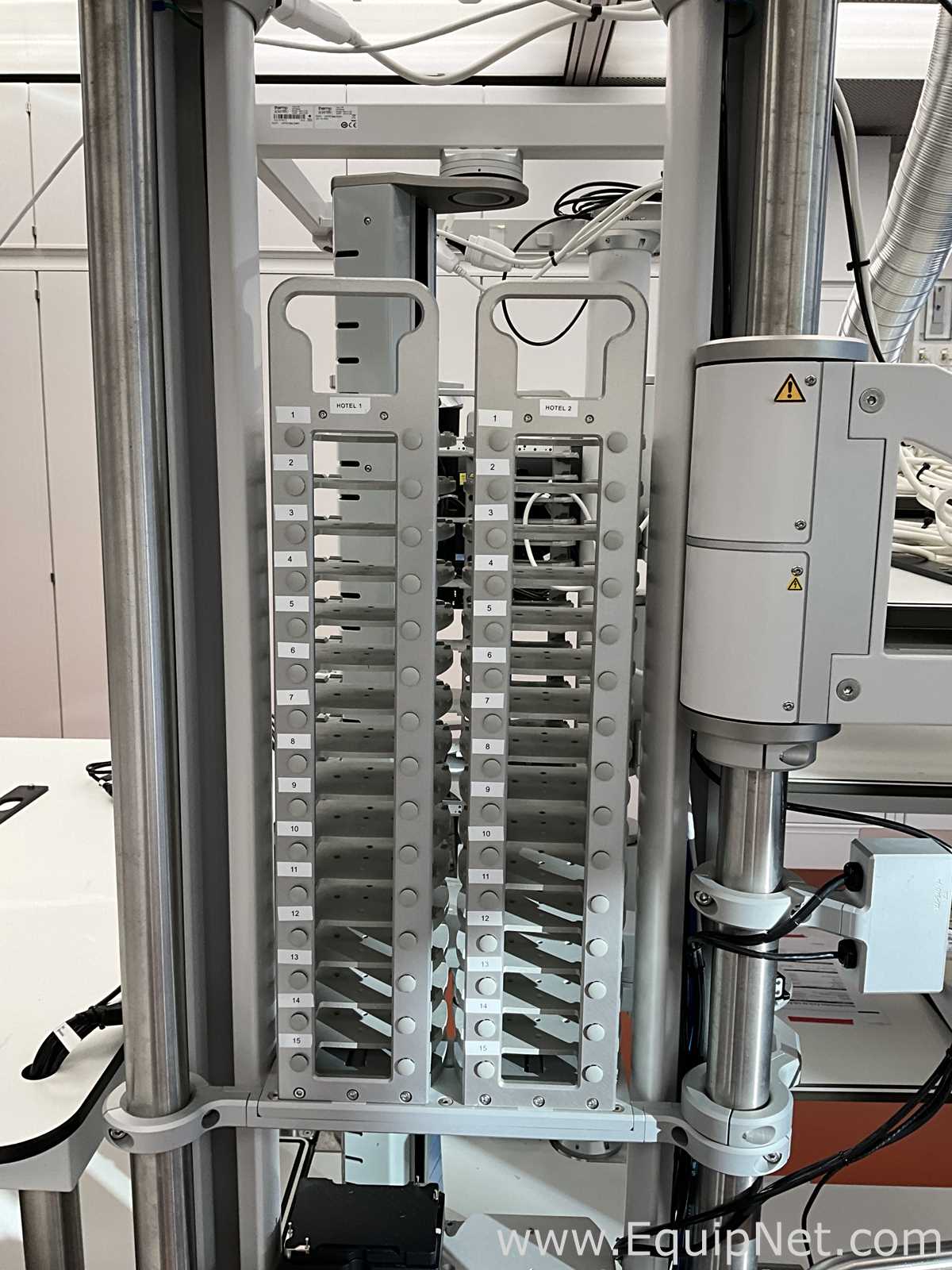 Thermo Scientific inSPIRE Modular Laboratory Automation Workflow Platform Microplate Handler
