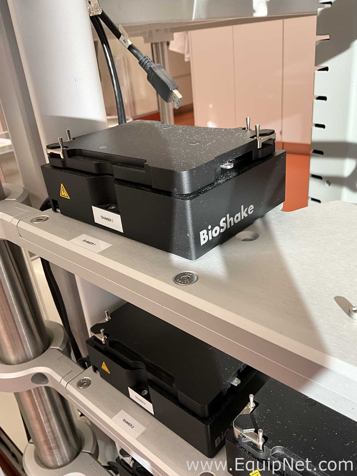 Thermo Scientific inSPIRE Modular Laboratory Automation Workflow Platform Microplate Handler