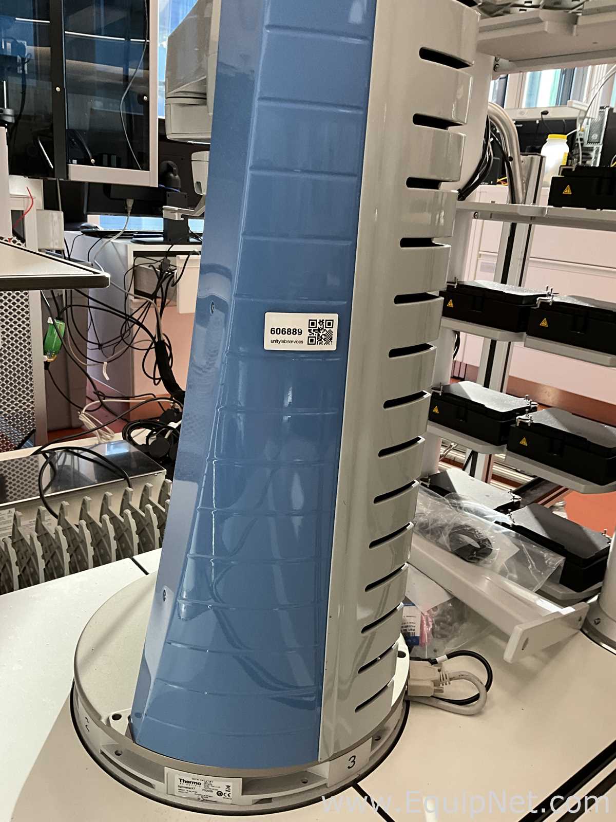 Thermo Scientific inSPIRE Modular Laboratory Automation Workflow Platform Microplate Handler