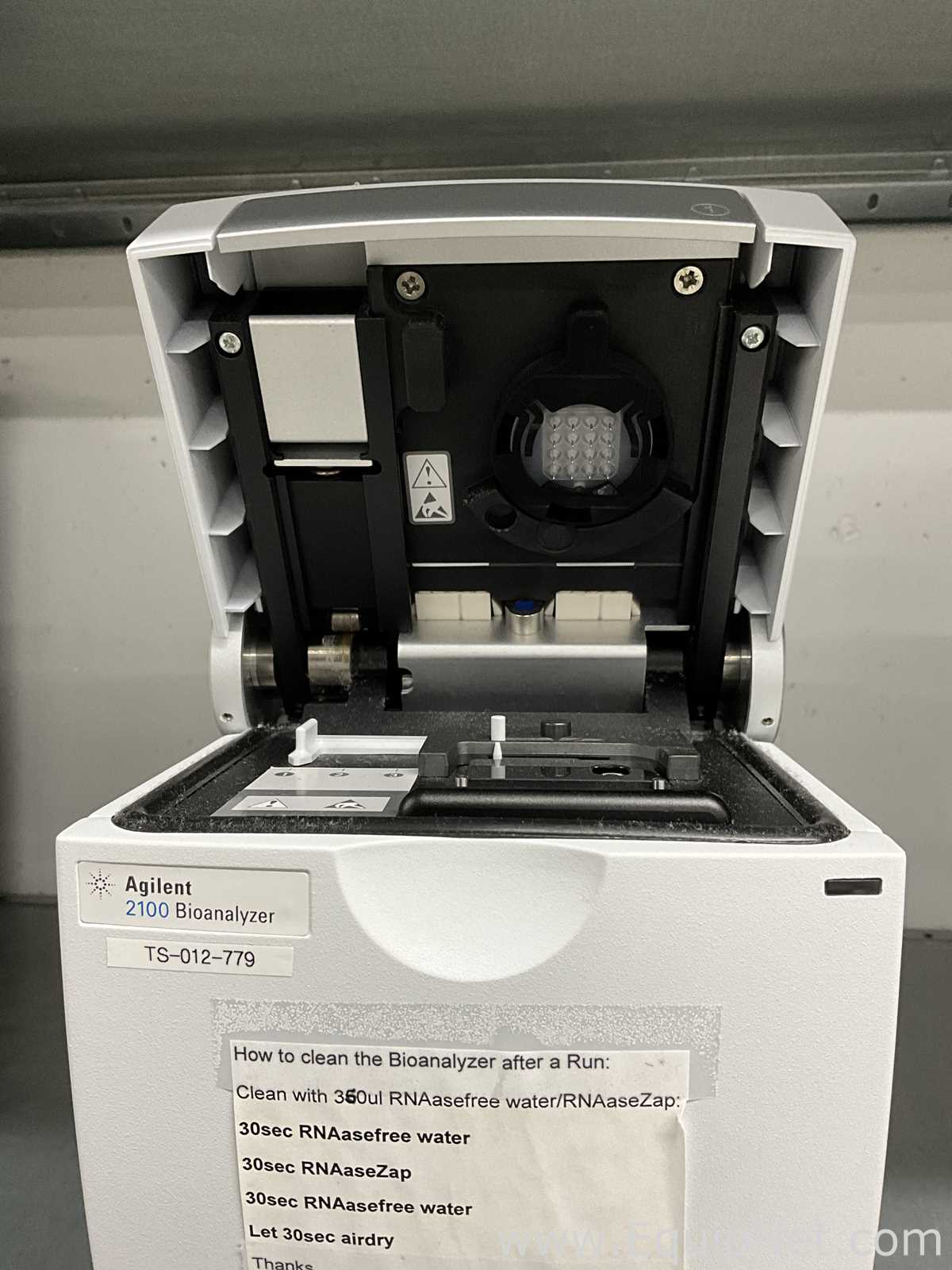 Analysegerät Agilent Technologies 2100 Bioanalyzer
