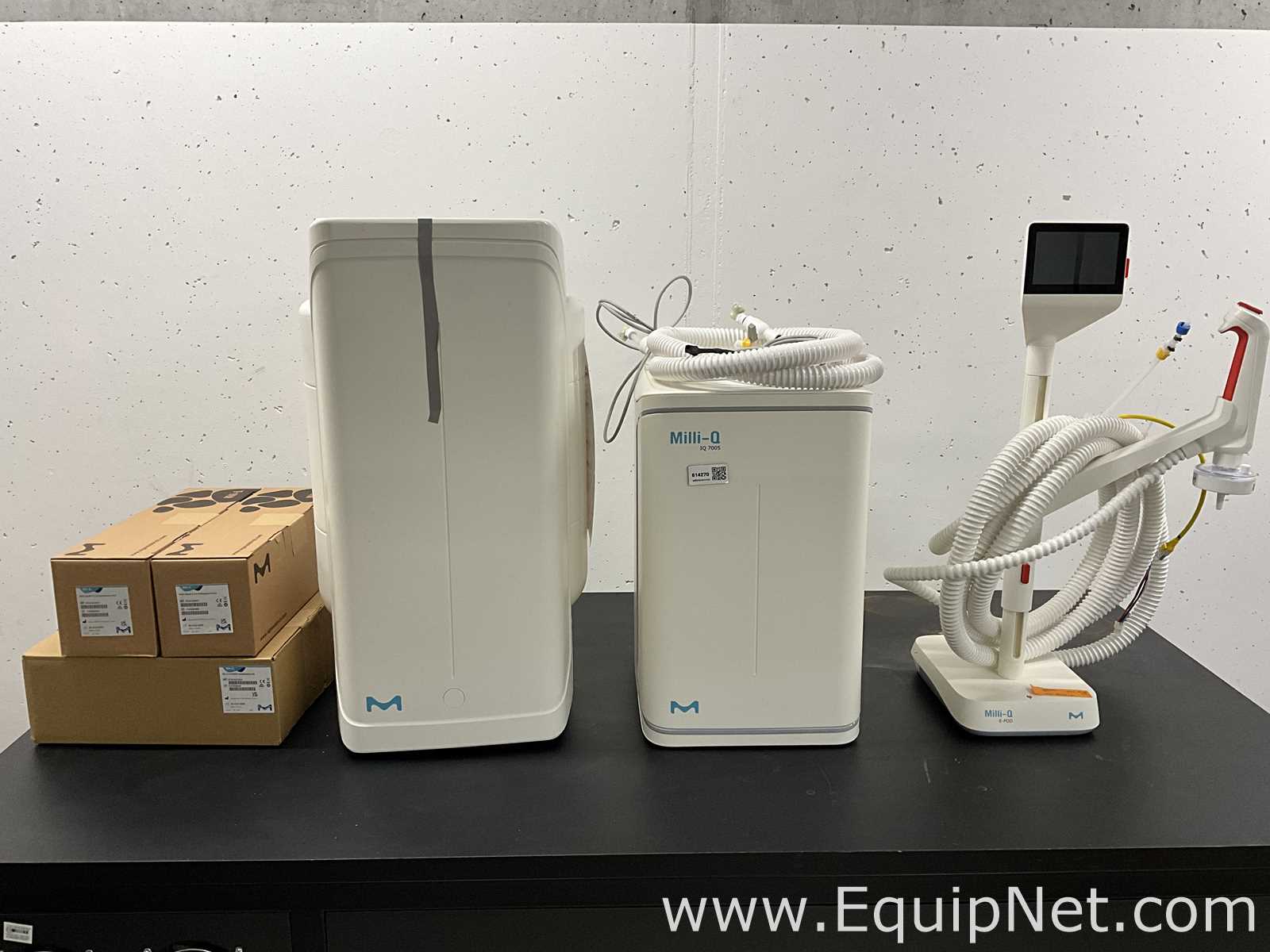Sistema de Purificação e Destilação de Água Millipore Milli-Q IQ 7005