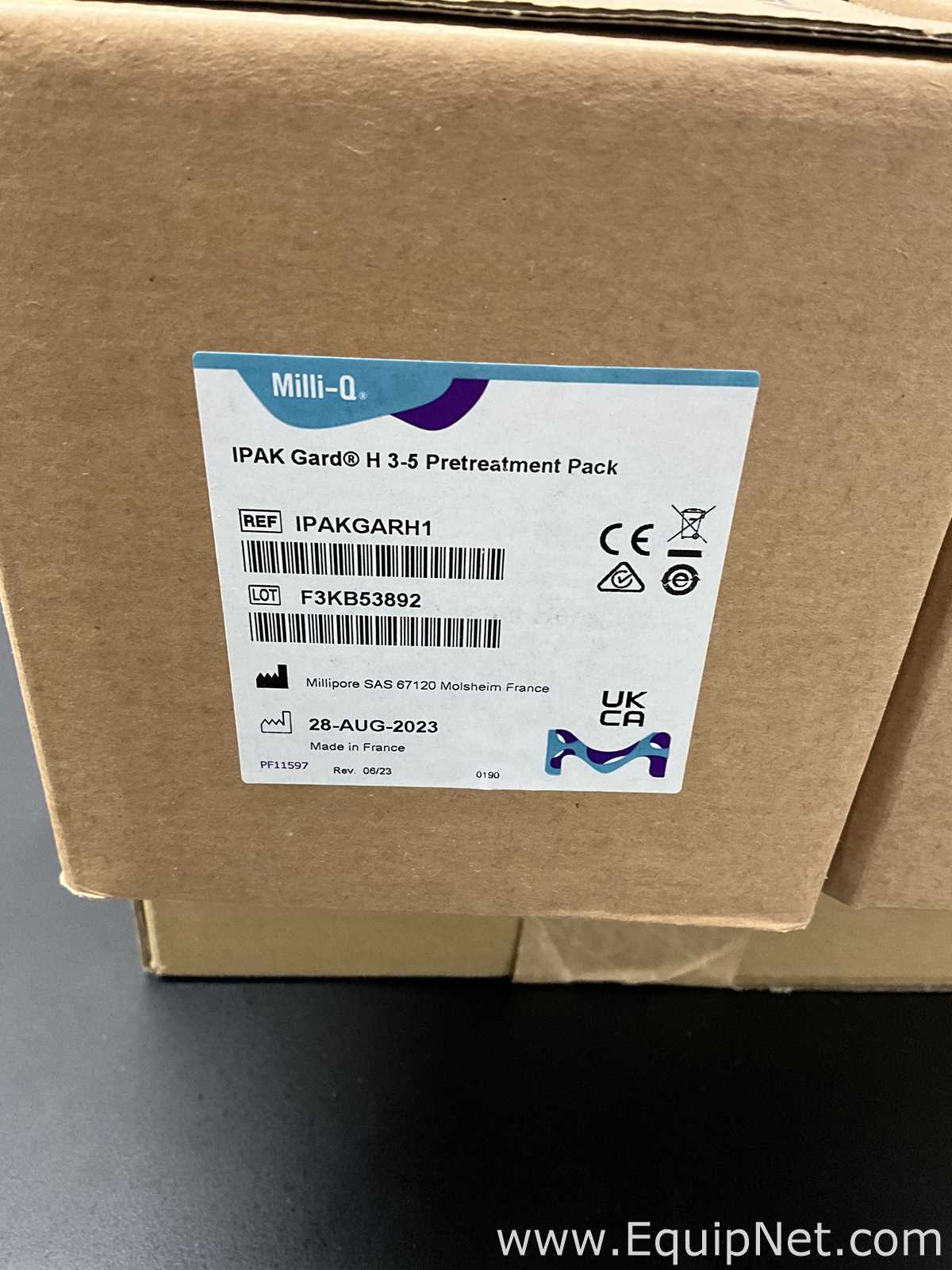 Sistema de Purificação e Destilação de Água Millipore Milli-Q IQ 7005