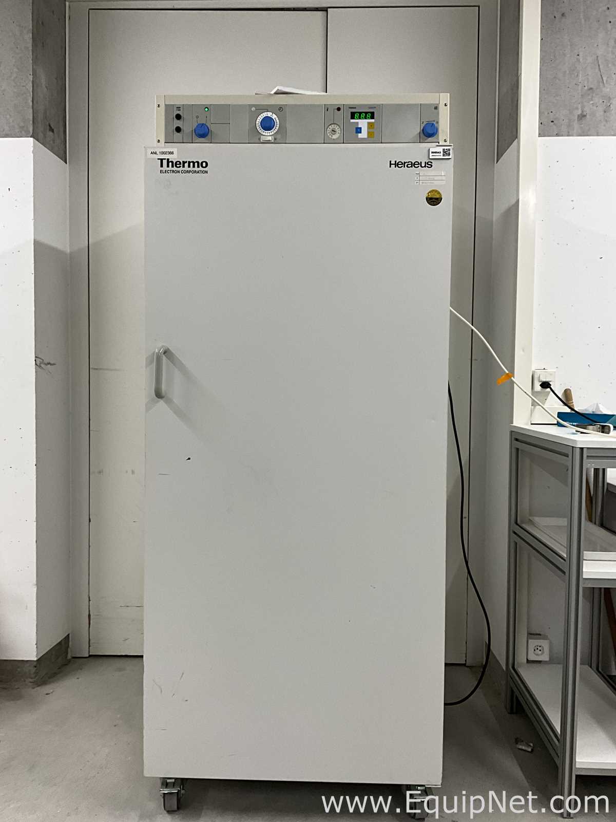 Incubadora Thermo Electron Corporation Heraeus B6420